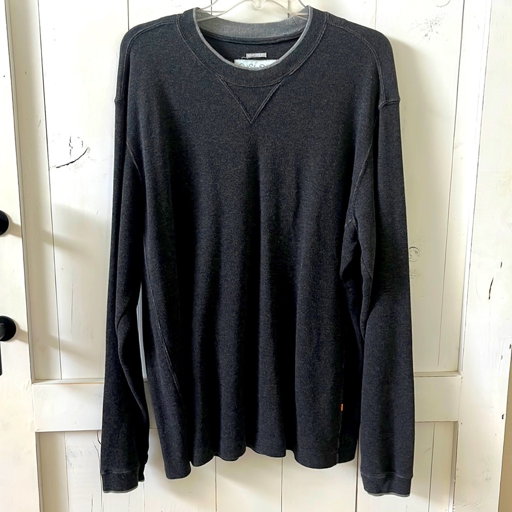 Quicksilver sweater